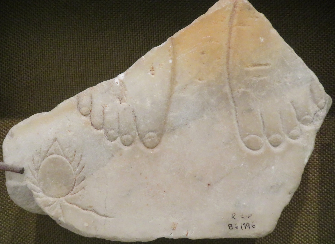 98-sevilla-arch-museum-footprints-copy