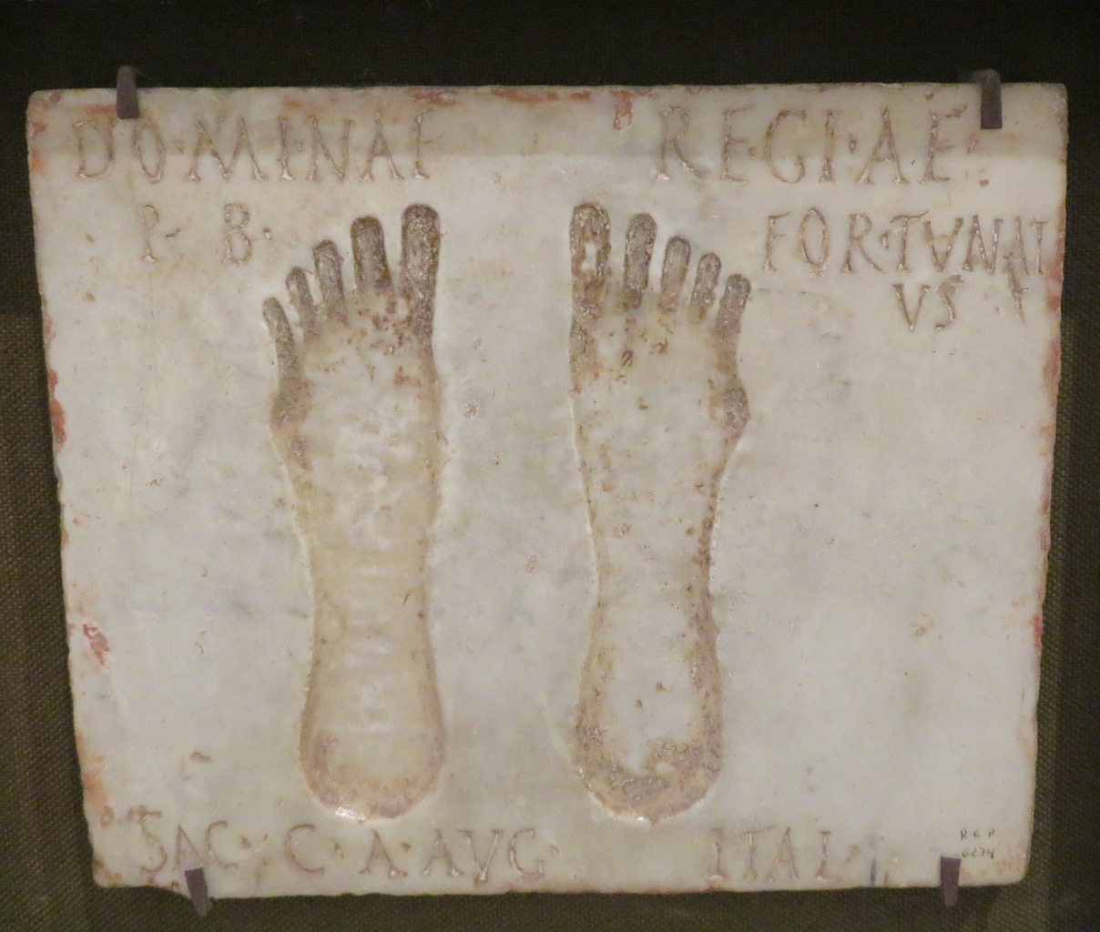 99-sevilla-arch-museum-footprints-copy